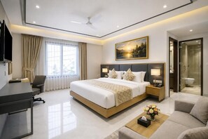 In-room safe, blackout drapes, soundproofing, iron/ironing board - Hotel Stay Residency Delhi Airport  (New Delhi)