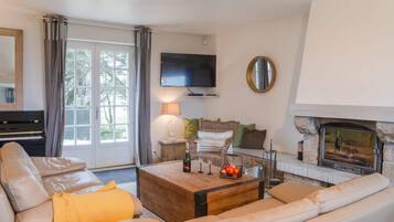 Apartment | Living room