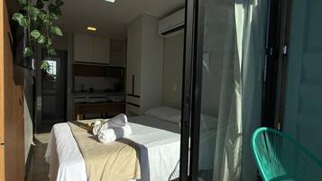 Estudi en suite Comfort, vistes a la ciutat | Sala d'estar