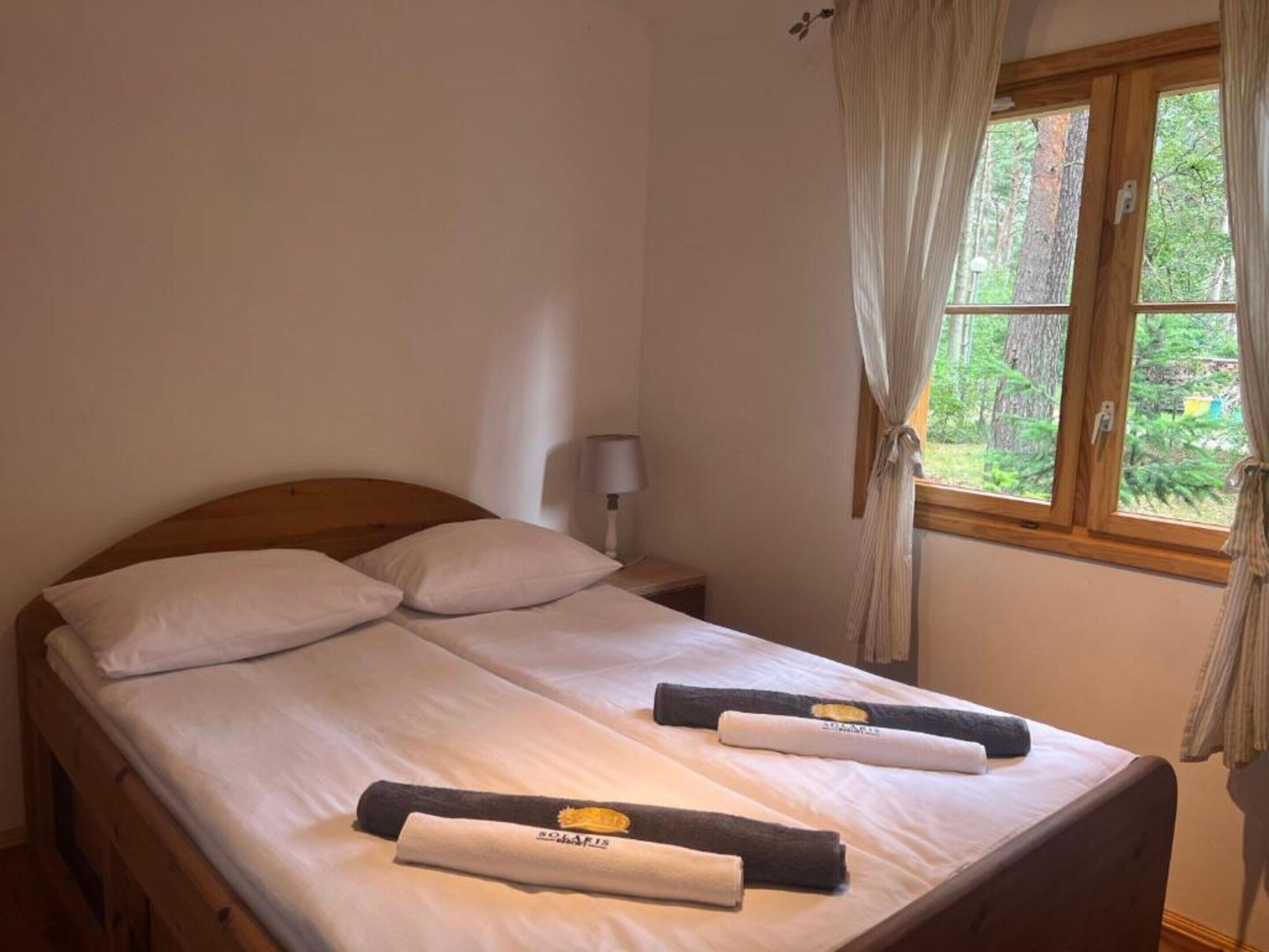 House | 2 bedrooms, individually furnished, bed sheets