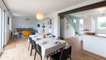 House | Dining