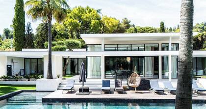 Exceptional Villa With Pool 5br/10p - Mougins