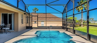 Renovated 4BR Villa with Private Pool