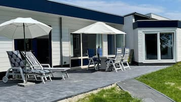 Chalet | Tempat makan outdoor