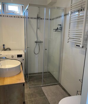 Chalet | Bathroom - 6-person Bungalow in Burgerbrug (Nieuwvliet)