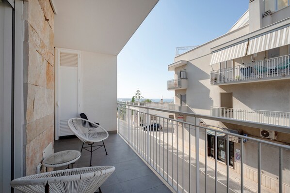 Property grounds - Apartment 'Marina' with Sea View, Wi-Fi and Air Conditioning (Polignano a Mare)
