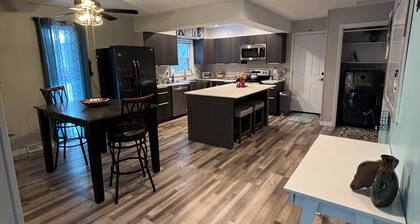 3-bedroom scenic condo with Jacuzzi tub