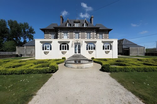 Cottage near Omaha Beach and Bayeux in the Domaine de la Maison Neuve