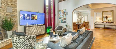 House (4 Bedrooms) | Interior