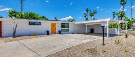 House (3 Bedrooms) | Front of property