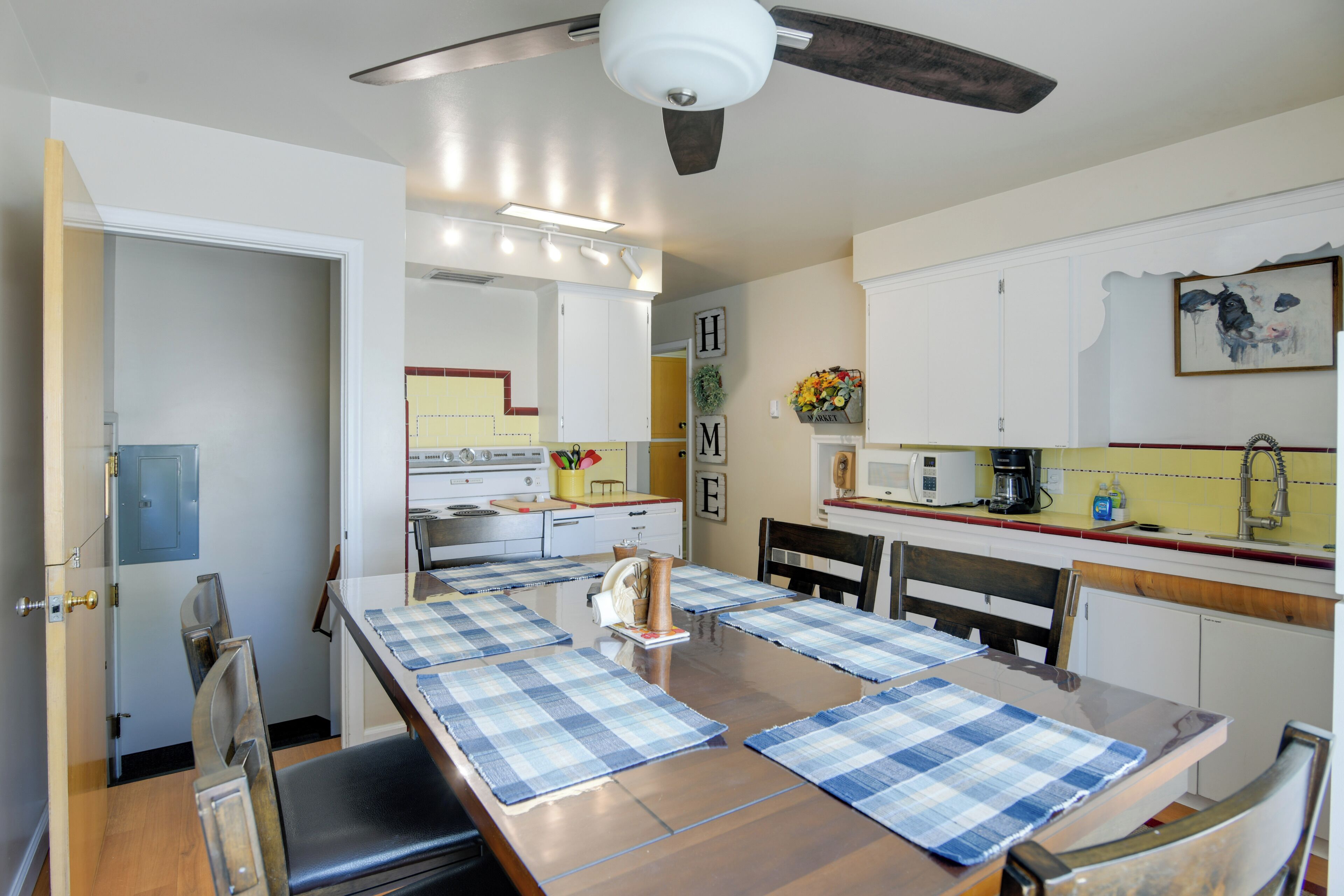 منزل (3 Bedrooms) | المنشأة من الداخل