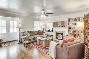House (2 Bedrooms) | Interior