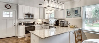 Walk to OU! Centrally Located Game-day Getaway