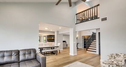Pet Friendly! Canal-front Apollo Beach Gem w/ Pool