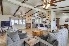 บ้านพัก (3 Bedrooms) | ด้านหน้าที่พัก