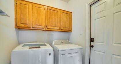 Private Patio & Grill! Garland Retreat Near Golf