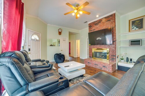 Private Patio & Grill! Garland Retreat Near Golf