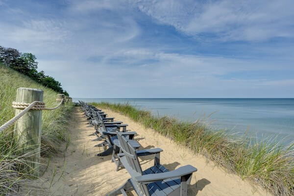 South Haven Family Lake Getaway 4 Mi To Downtown - Lake Michigan Beach, MI