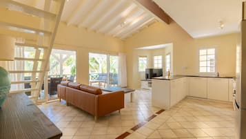 House | 3 bedrooms, high-speed internet
