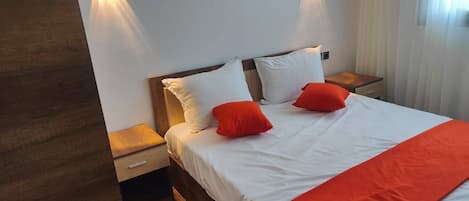 2 Schlafzimmer, Internetzugang, Bettwäsche