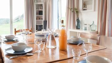 House | Dining