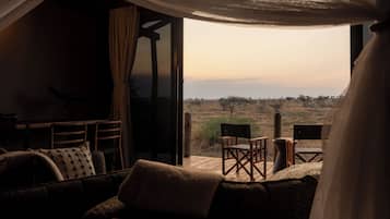 Luxury Double Room | Living area