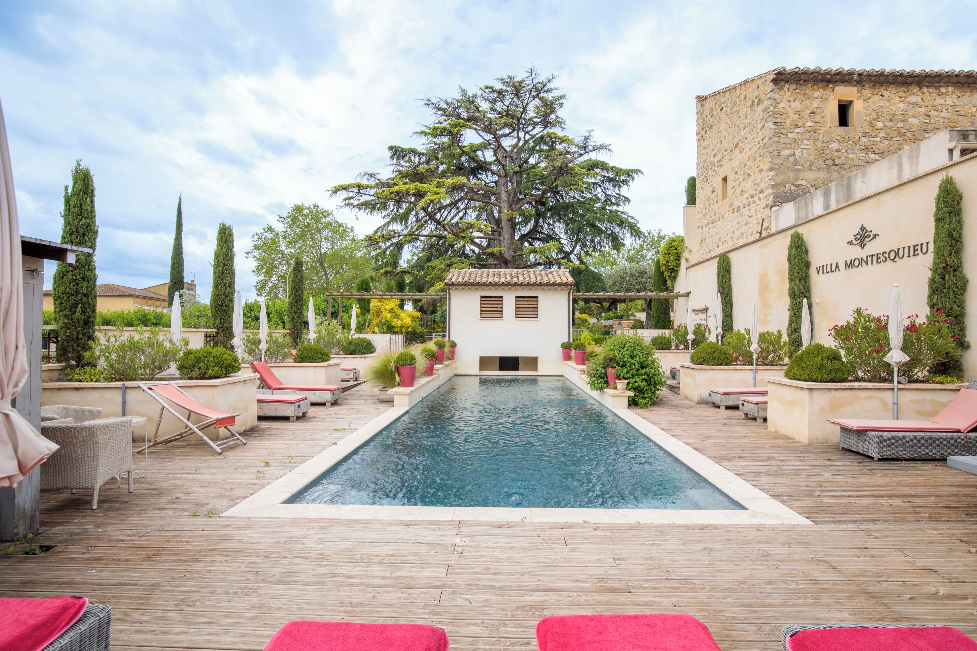 Seasonal outdoor pool, pool loungers