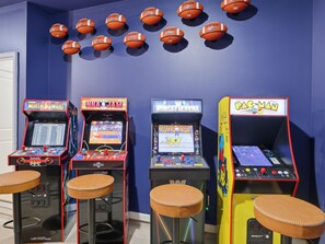 Spielezimmer