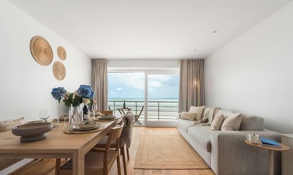 TV, offices - Indigo Seasight - holiday with front-row sea views (Nieuwpoort)