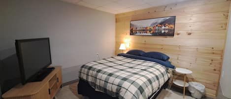 4 bedrooms, WiFi, bed sheets