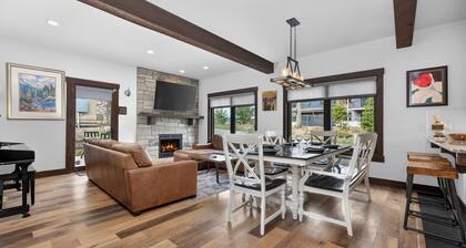 4 bedroom home, private HT, 2 living spaces and close to trails
