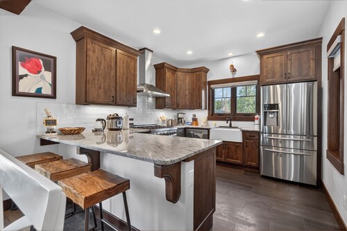 200 Quill Court 4 bedroom home, private HT, 2 living spaces, EV car charger
