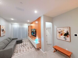 Fernseher