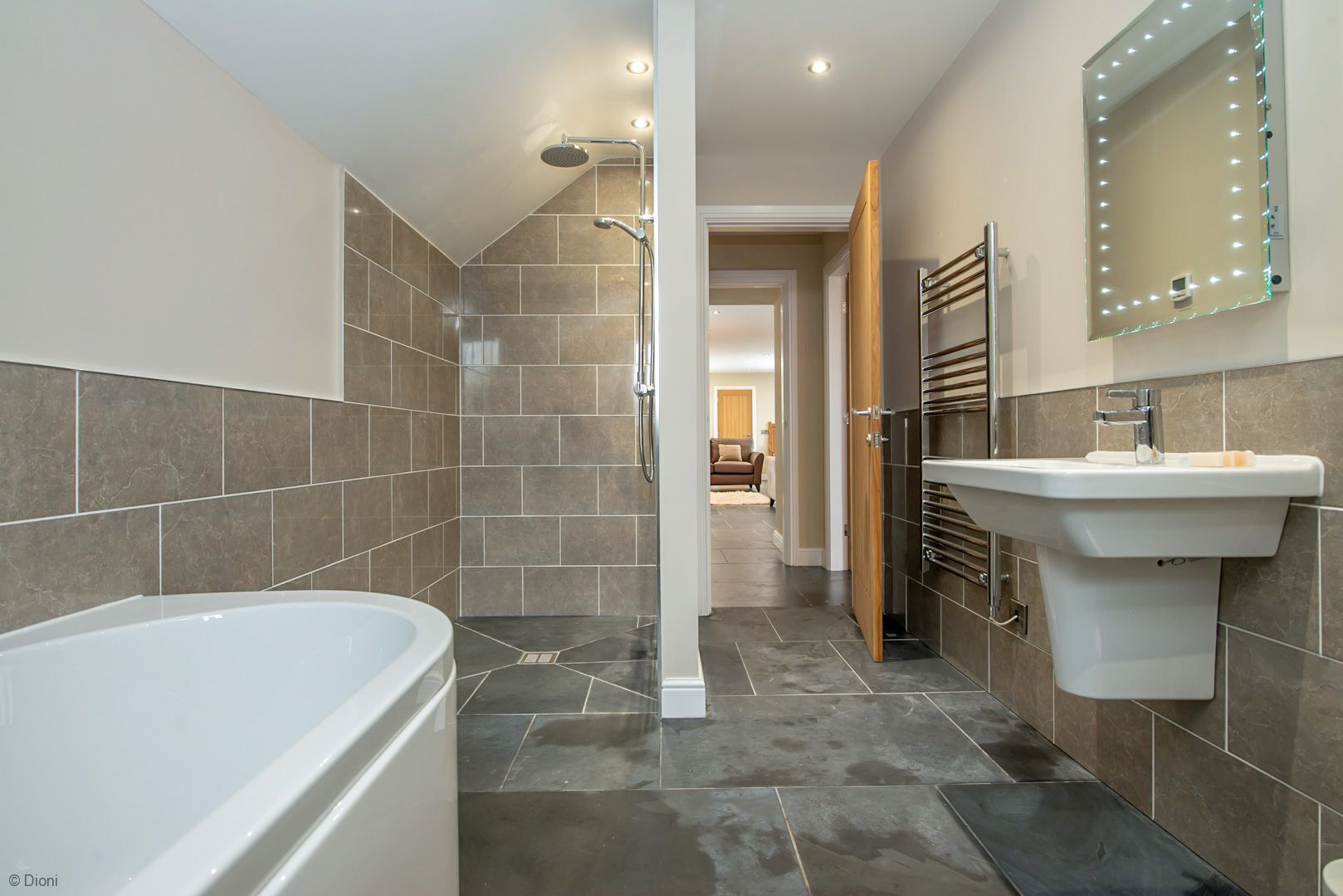 Shower, towels