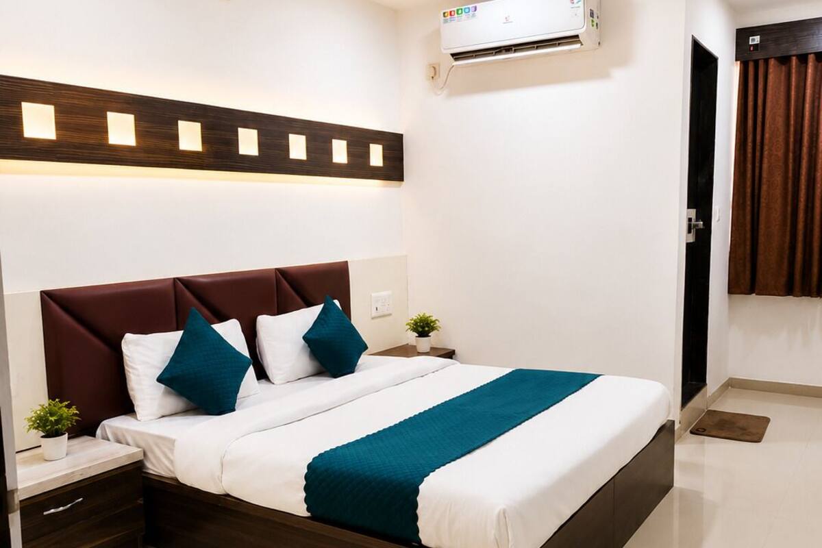 Double Room | Free WiFi