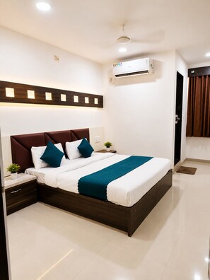 Double Room | Free WiFi - AGM Hotel (Ahmedabad)