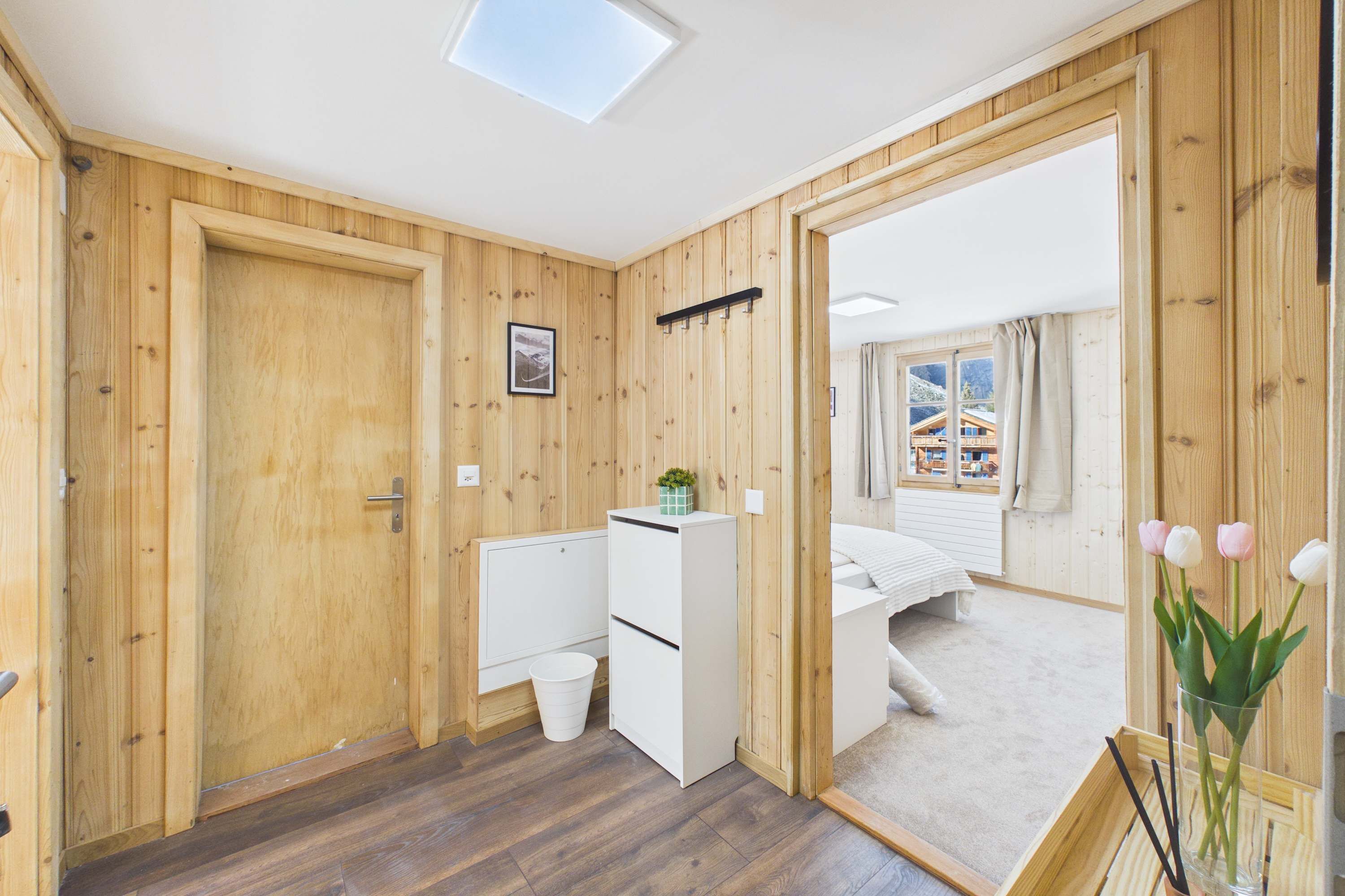 1 bedroom, desk, iron/ironing board, WiFi