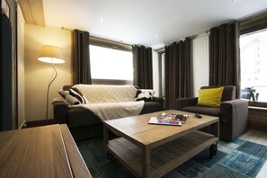 Apartment, Mountain View | Living area - HOTEL L'EDELWEISS (Courchevel)