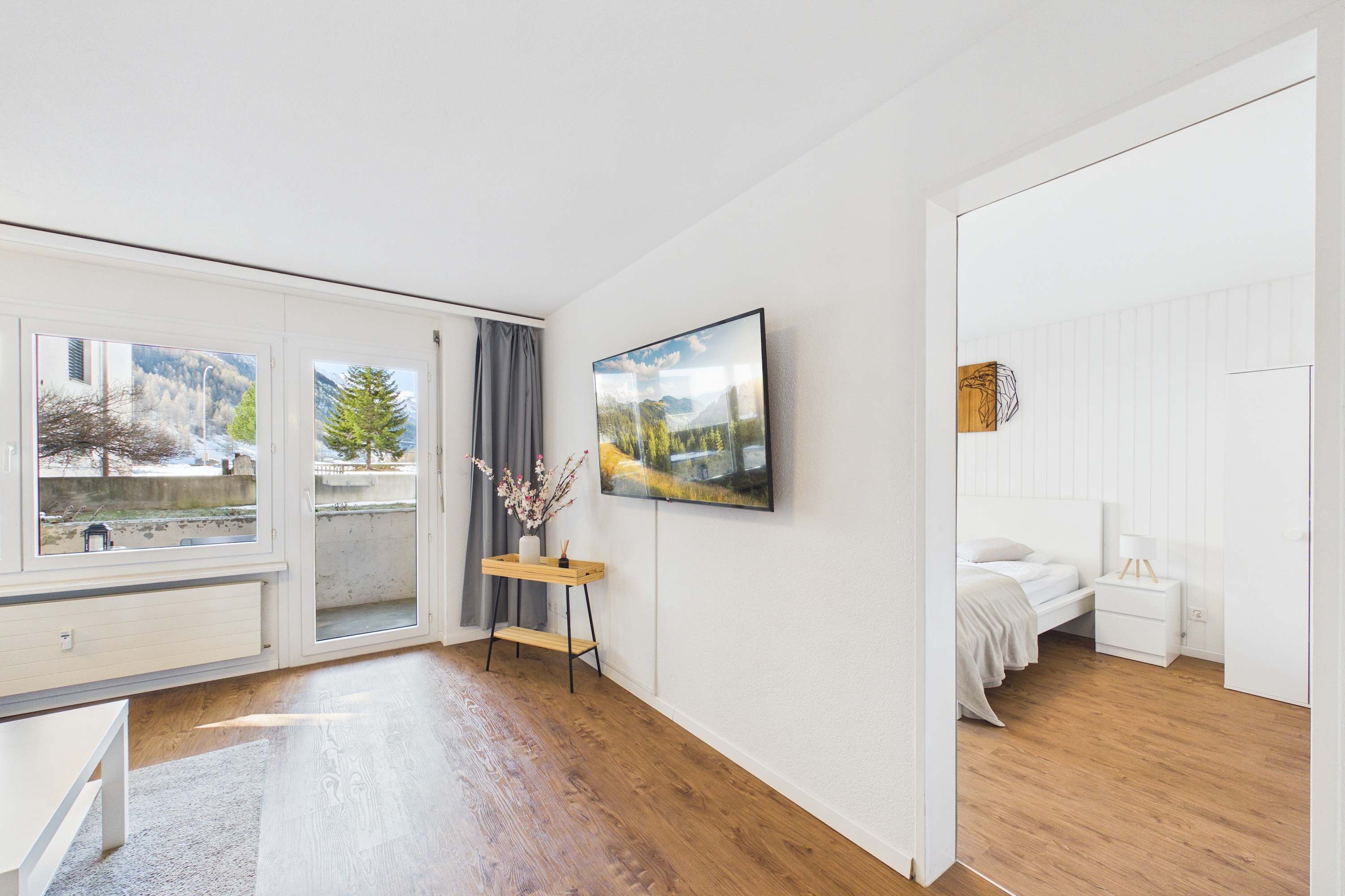 1 bedroom, travel crib, WiFi, bed sheets