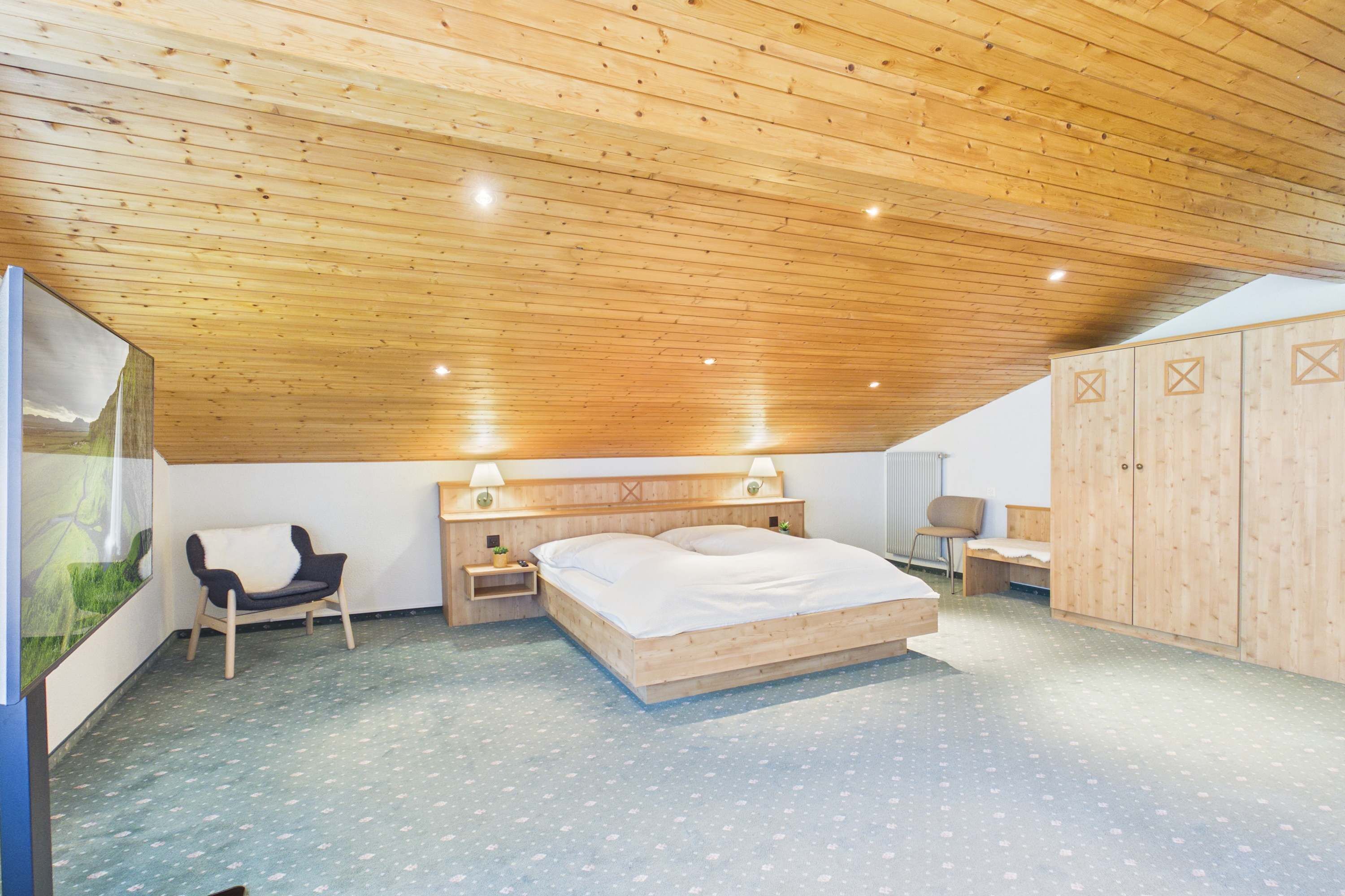 1 Schlafzimmer, Schreibtisch, WLAN, Bettwäsche