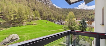 Ski-In Mountain View Suite near Saas-Fee