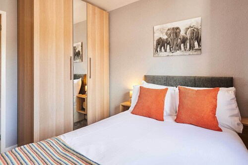 Host & Stay | The Mews