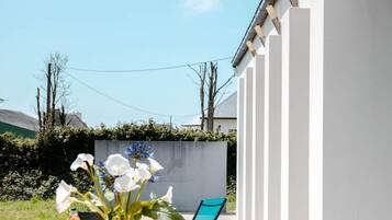House | Balcony