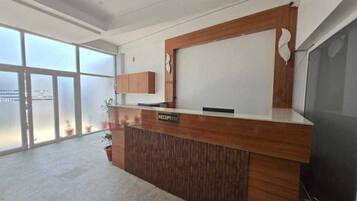 House | Reception