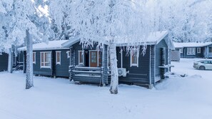 Exterior - Newly Renovated 2BR Cabin in Riihivuori (Muurame)