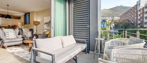 Căn hộ (2 Bedrooms) | Mặt tiền nơi lưu trú