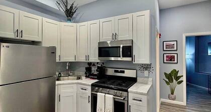Grand Luxury 1BR Penthouse Suite near Newark Airport