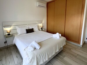1 Schlafzimmer, Bügeleisen/Bügelbrett, Reisekinderbett, kostenloses WLAN