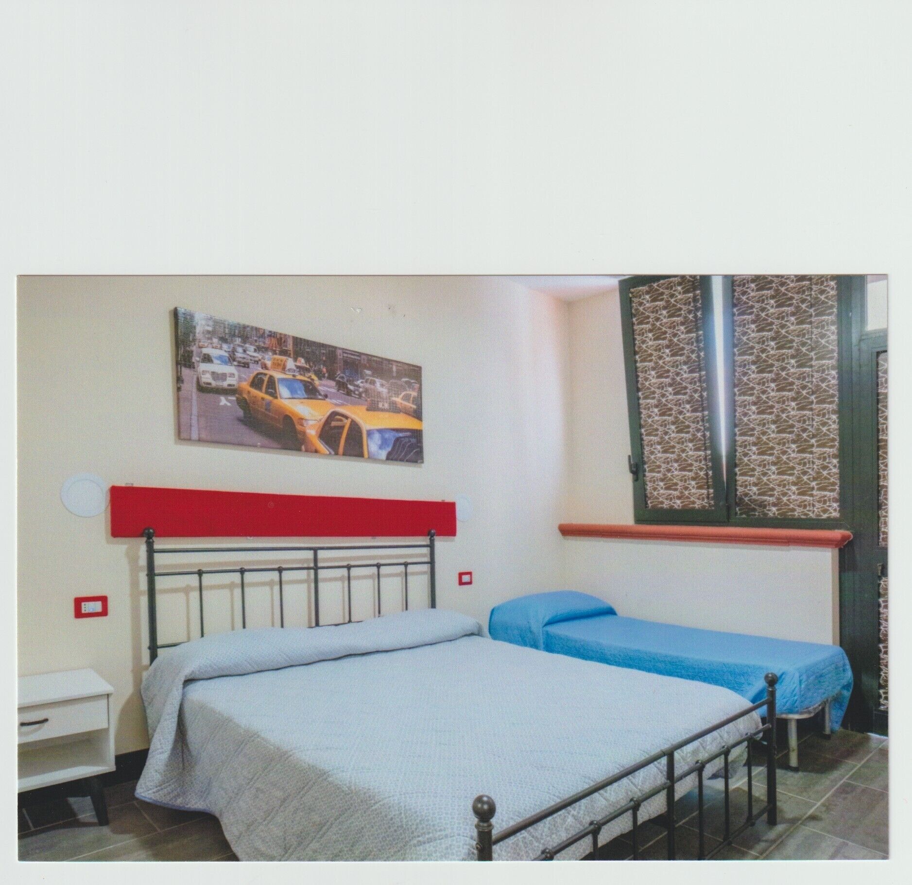 Comfort Triple Room, Balcony | Iron/ironing board, free WiFi, bed sheets
