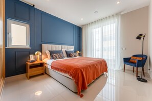 Room - Adega Luxury | Near Lagos City Center with Pool | (Lagos)